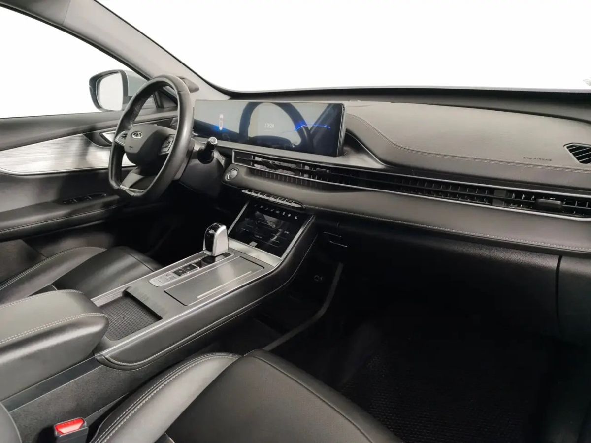 Фото автомобиля 8