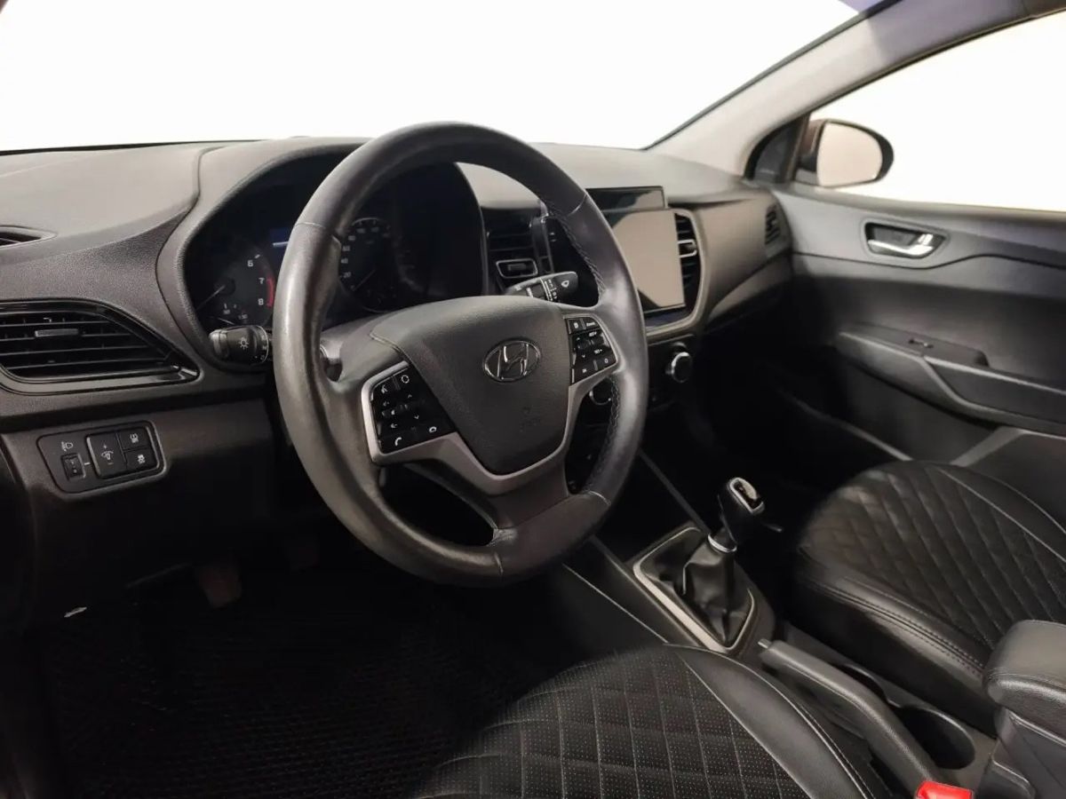 Фото автомобиля 10