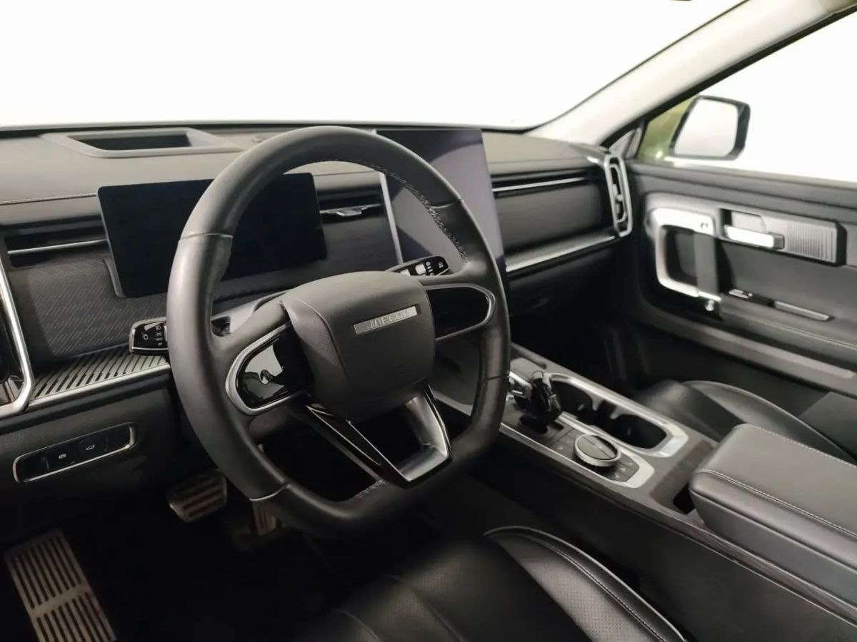 Фото автомобиля 10