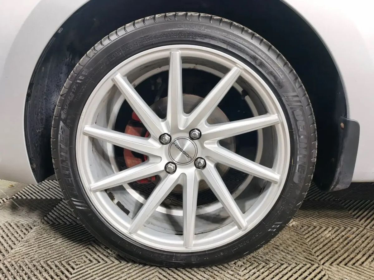 Фото автомобиля 14