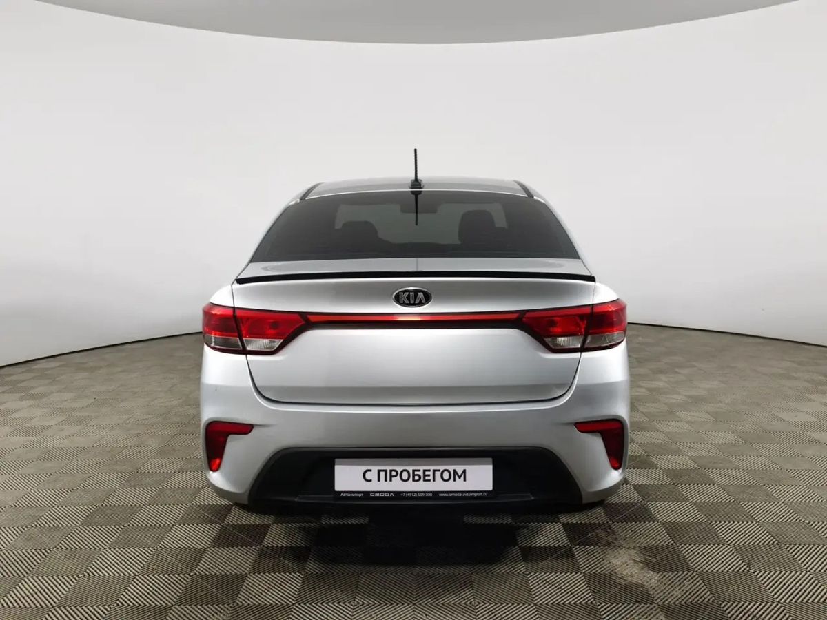 Фото автомобиля 5