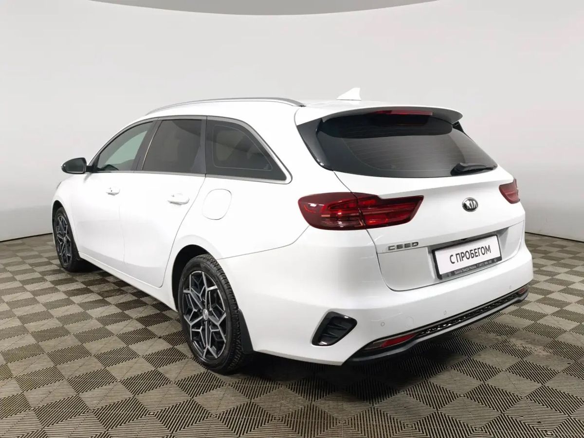 Фото автомобиля 6