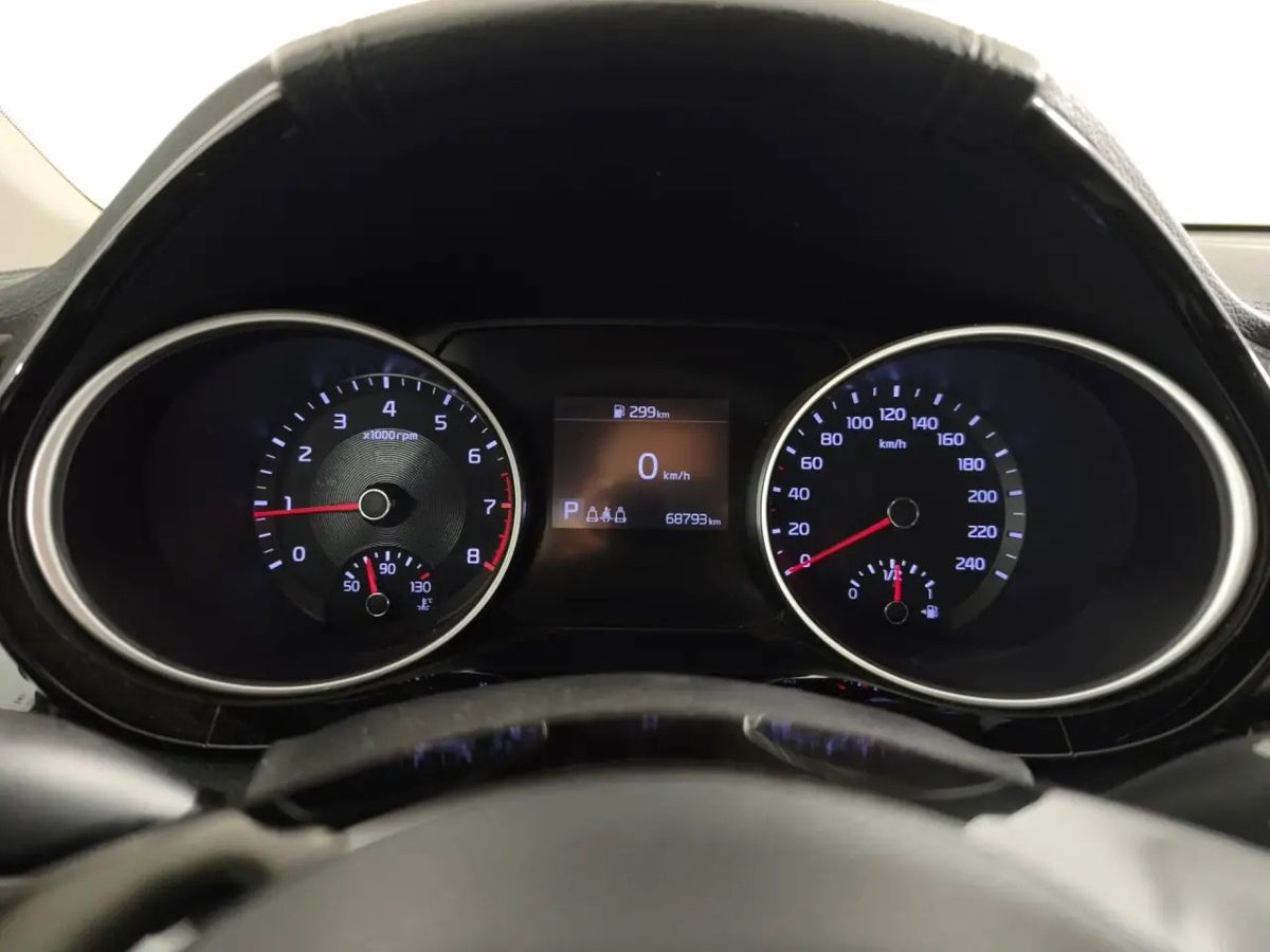 Фото автомобиля 12
