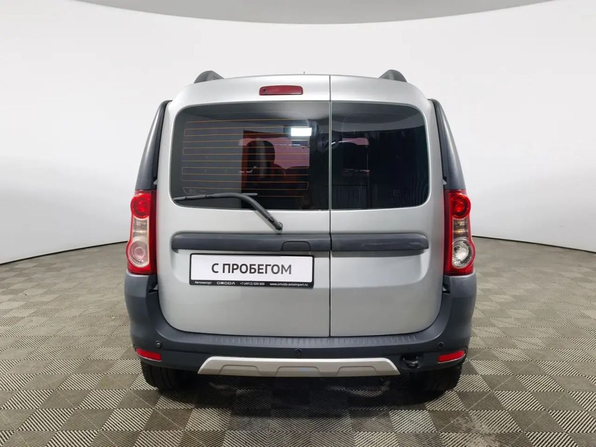 Фото автомобиля 5