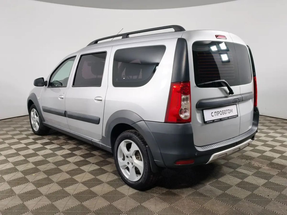 Фото автомобиля 6