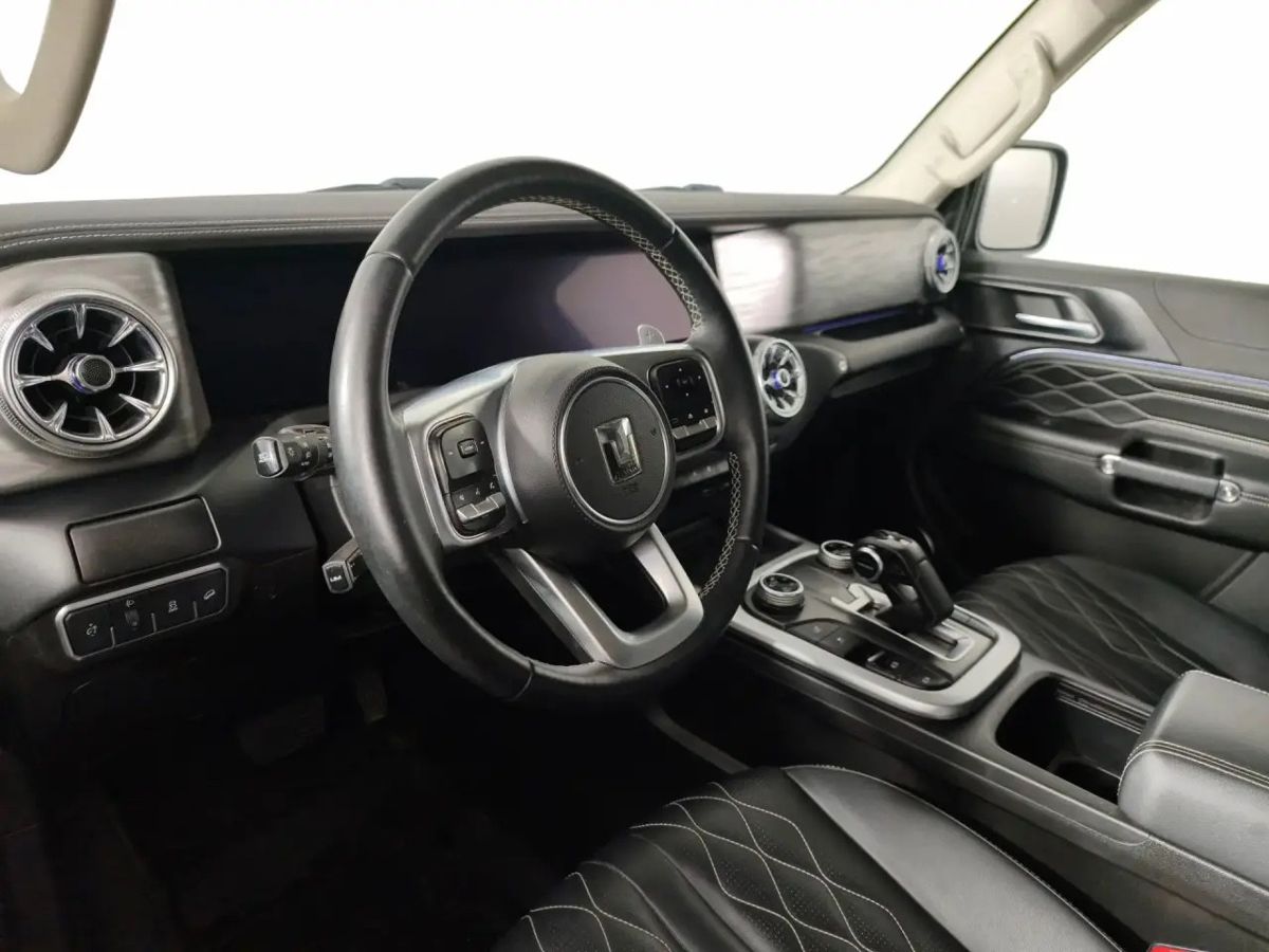 Фото автомобиля 8